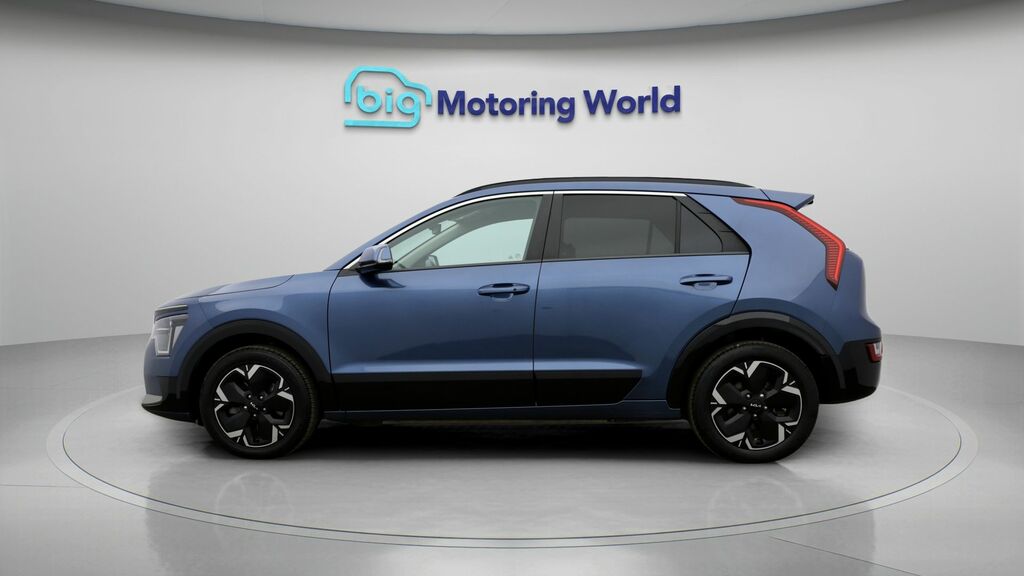Kia Niro 3 Blue #4