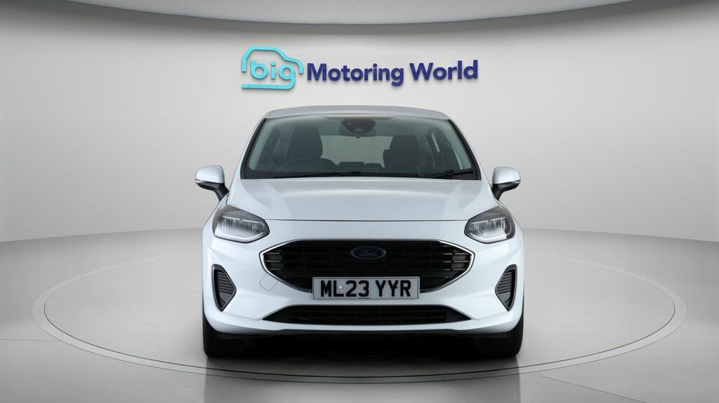 Ford Fiesta Trend White #2