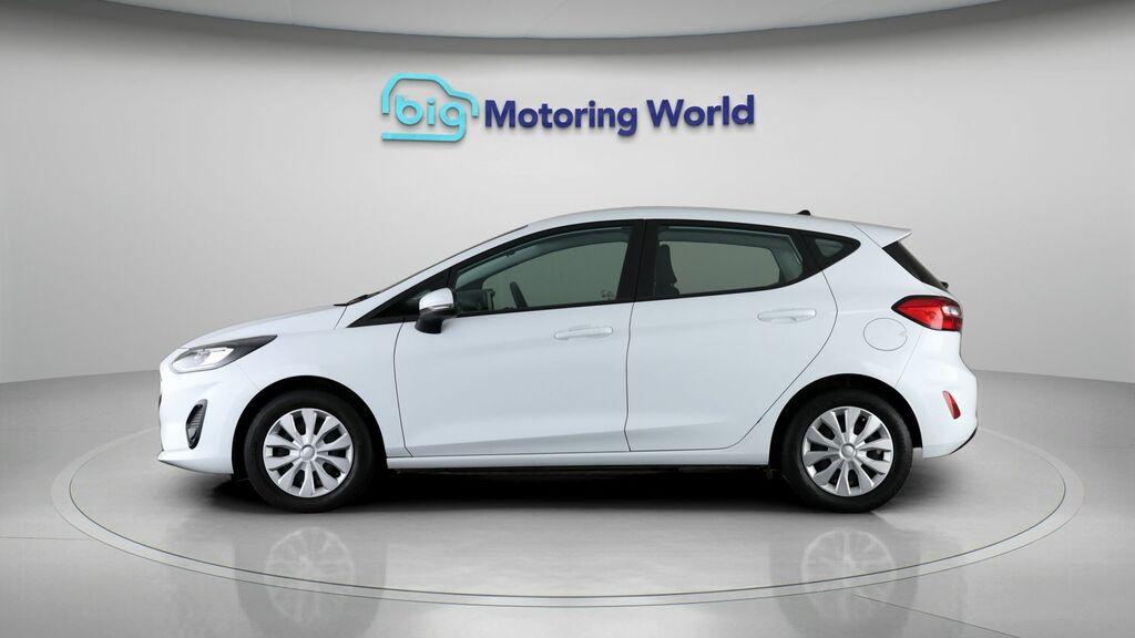 Ford Fiesta Trend White #4