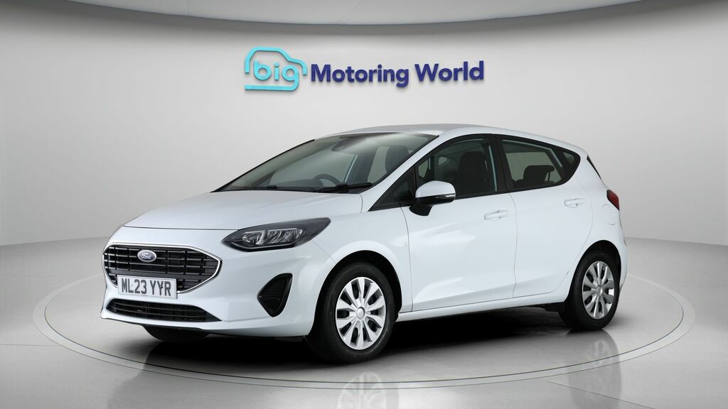 Ford Fiesta Trend White #3