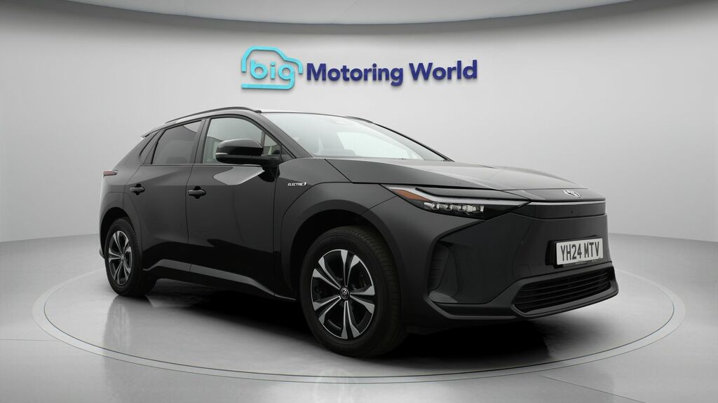 Toyota bZ4X Motion Black