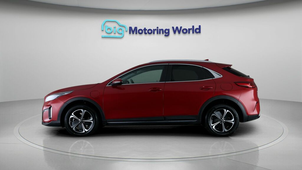 Kia Xceed 3 Red #4