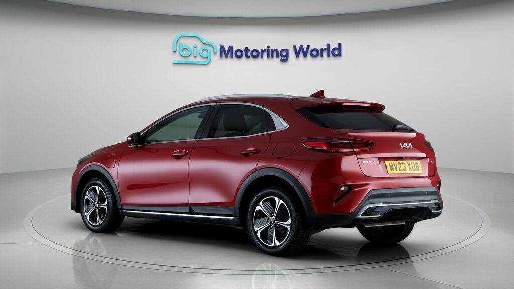 Kia Xceed 3 Red #5