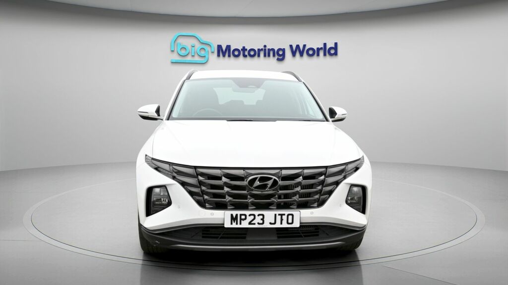 Hyundai Tucson Premium MP23JTO White #2