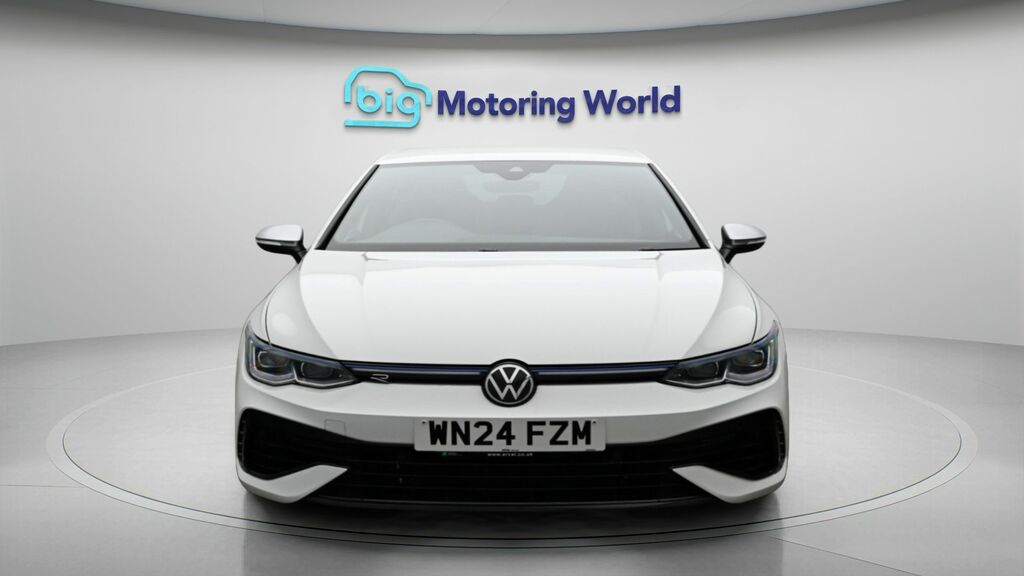 Volkswagen Golf R White #2