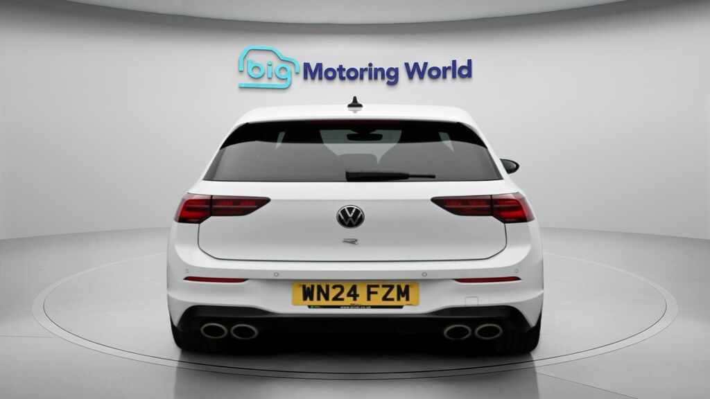 Volkswagen Golf R White #6
