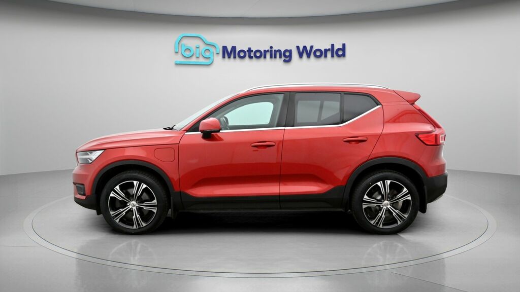 Volvo XC40 Ultimate Bright SA22ZCT Red #4