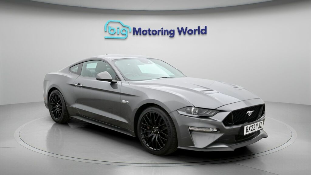 Ford Mustang Gt Grey