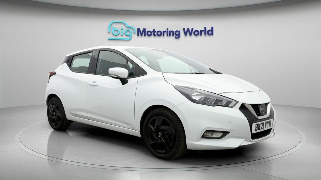 Nissan Micra Acenta White