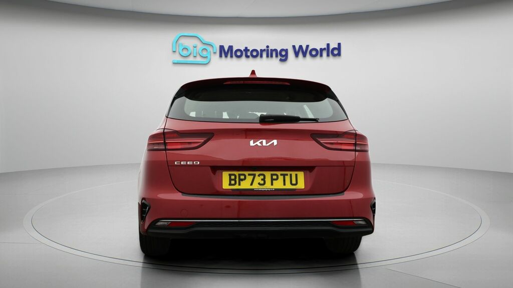 Kia Ceed 2 Red #6