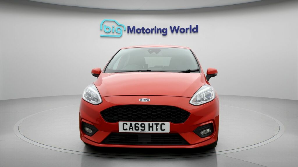 Ford Fiesta St-line X CA69HTC Red #2