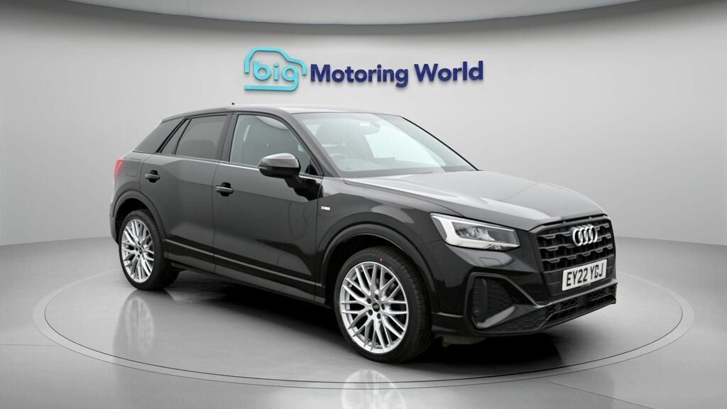Audi Q2 Black Edition Black