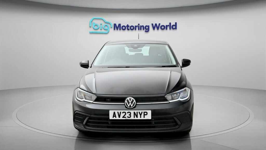Volkswagen Polo Life AV23NYP Black #2