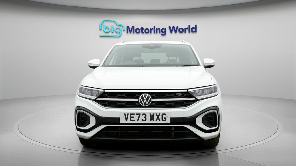 Volkswagen T-Roc R-line VE73WXG White #2