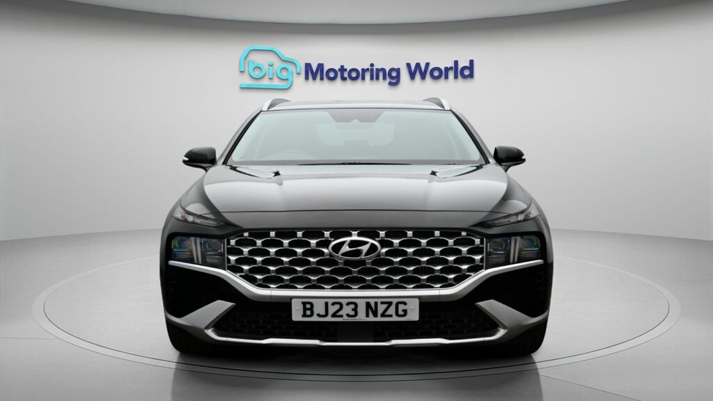 Hyundai Santa Fe Premium Black #2