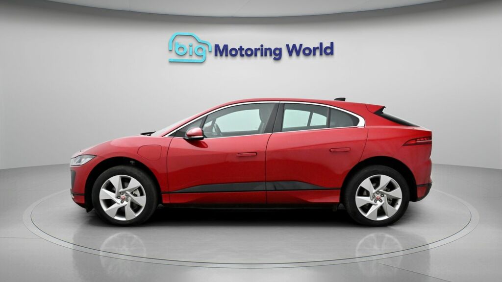 Jaguar I-Pace Se Red #4