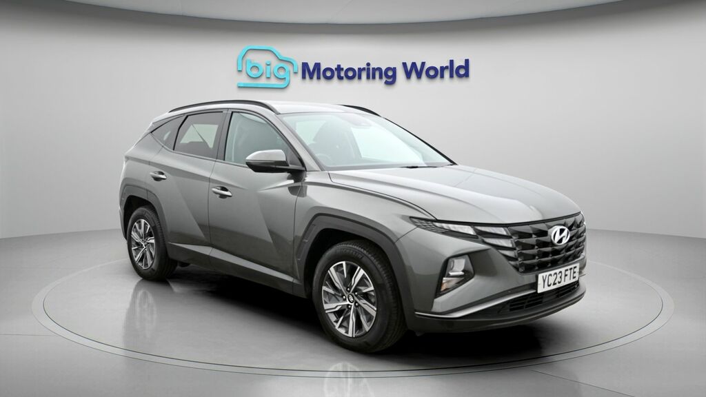 Hyundai Tucson Se Connect Grey