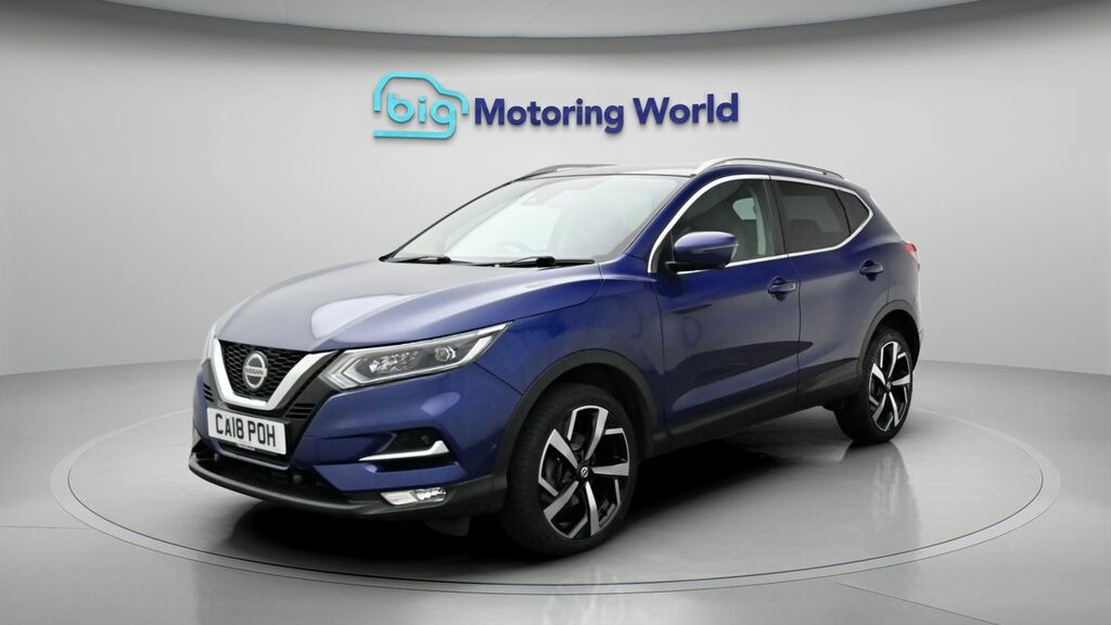 Nissan Qashqai Tekna Blue #3