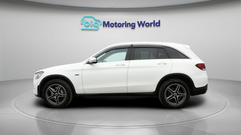 Mercedes-Benz GLC Class Amg Line BN21UUW White #4