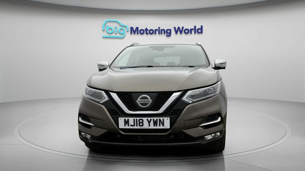 Nissan Qashqai Tekna Brown #2