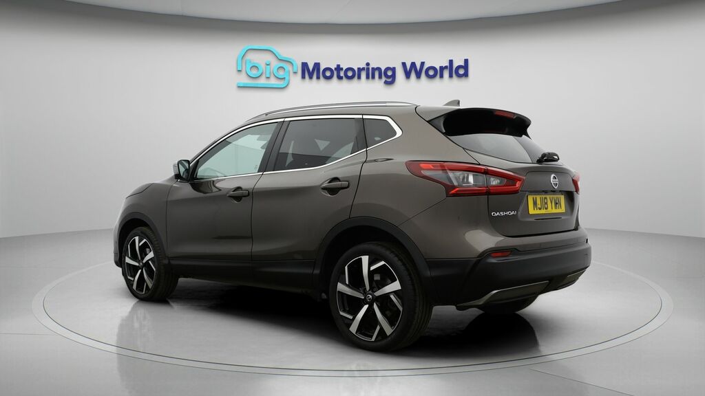 Nissan Qashqai Tekna Brown #5