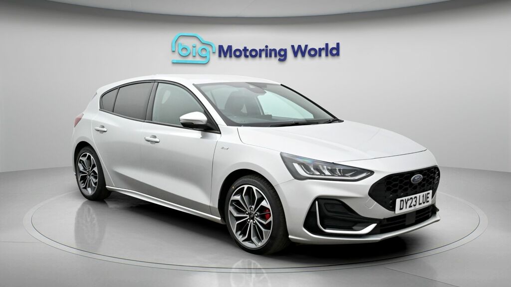 Ford Focus St-line Vignale Silver