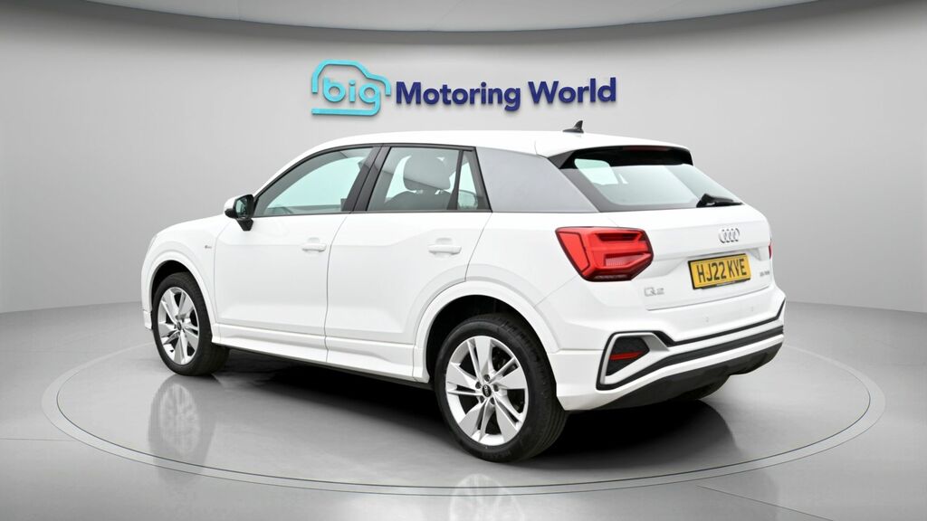Audi Q2 S Line HJ22KVE White #5
