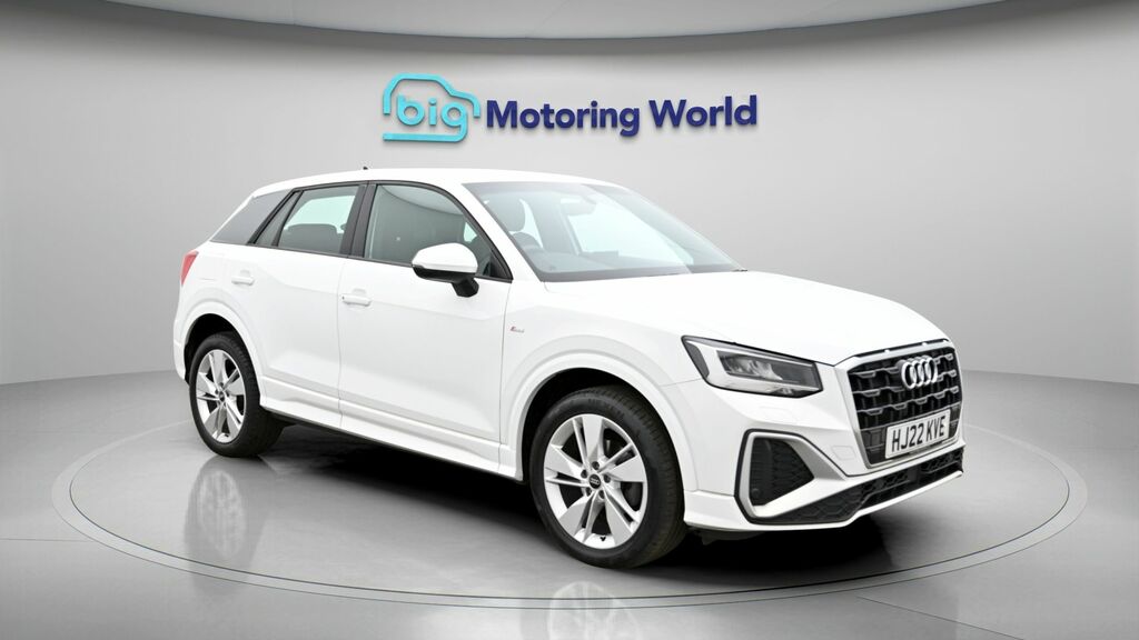 Audi Q2 S Line White