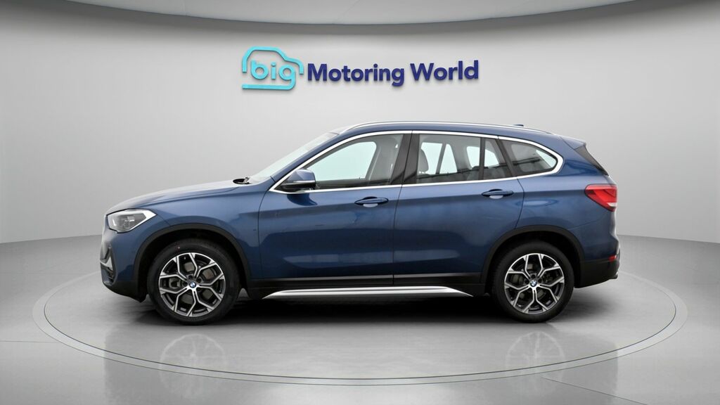 BMW X1 Xline Blue #4