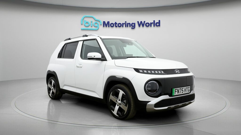 Hyundai Inster 02 White