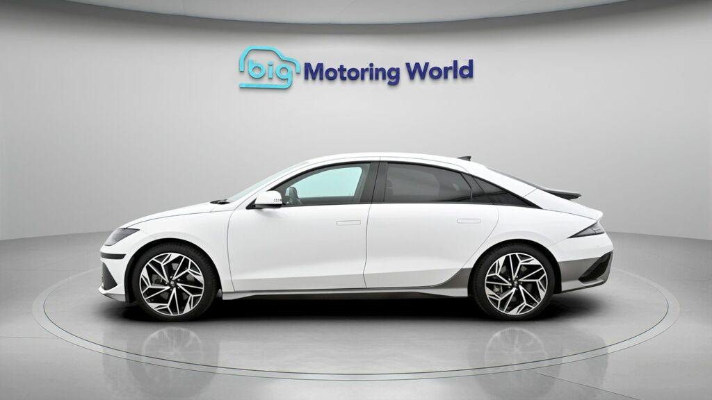 Hyundai Ioniq 6 Premium HN73UGJ White #4