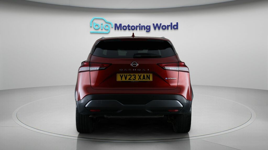 Nissan Qashqai Tekna YV23XAN Red #6