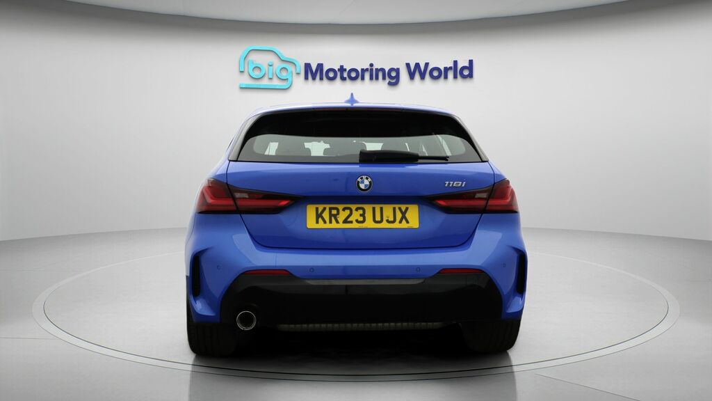 BMW 1 Series M Sport KR23UJX Blue #6