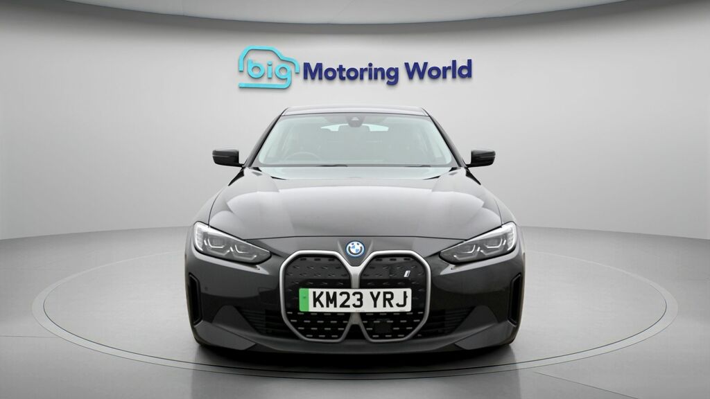 BMW i4 Sport Black #2