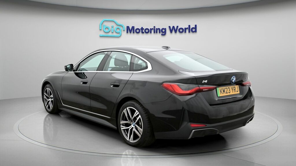 BMW i4 Sport Black #5