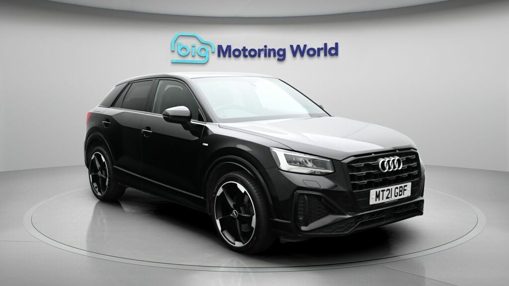 Audi Q2 Black Edition Black