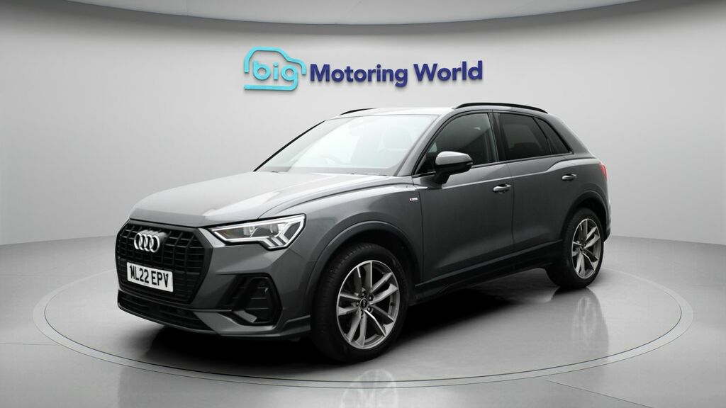 Audi Q3 Black Edition ML22EPV Grey #3