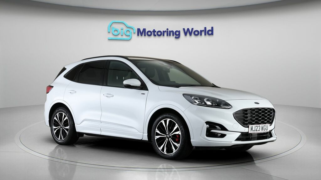 Ford Kuga St-line X Edition White