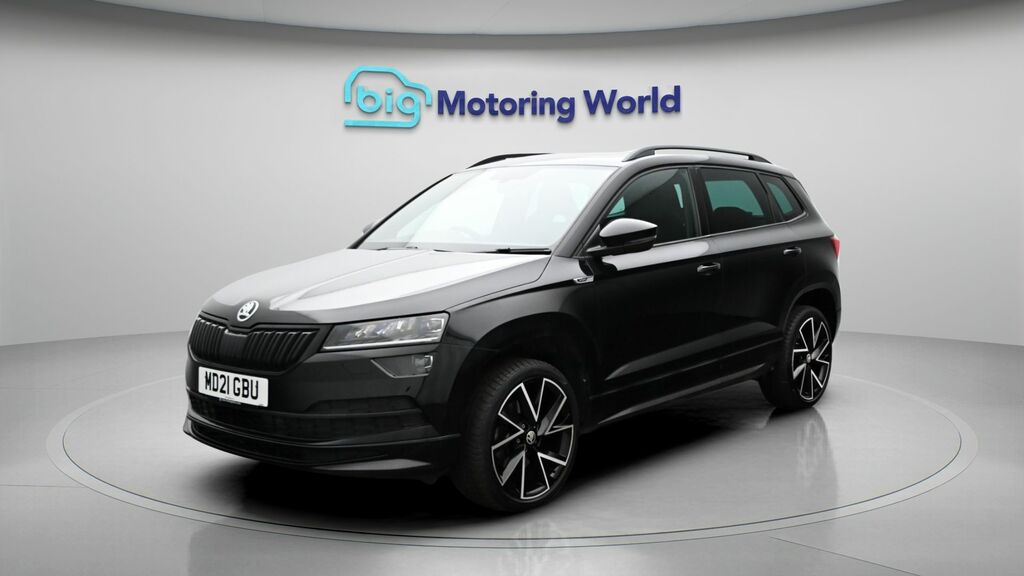 Skoda Karoq Sportline Black #3