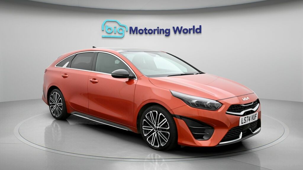 Kia Proceed Gt-line S Orange