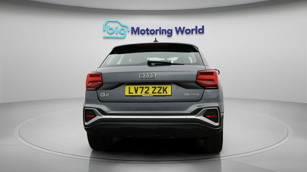 Audi Q2 S Line LV72ZZK Grey #6