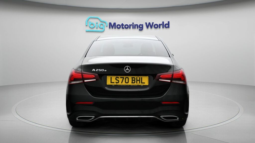 Mercedes-Benz A Class Amg Line LS70BHL Black #6
