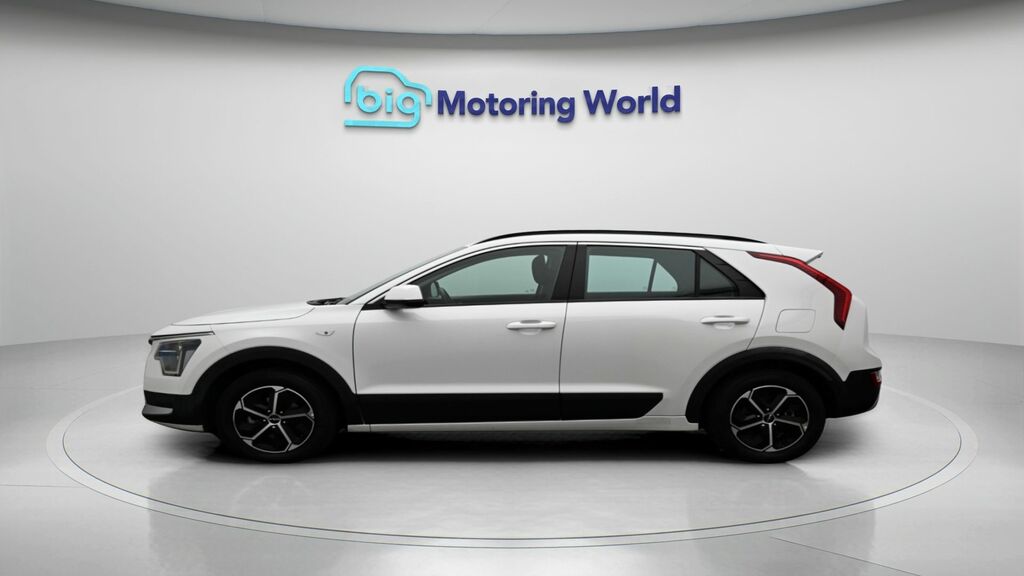 Kia Niro 2 FN23OPA White #4