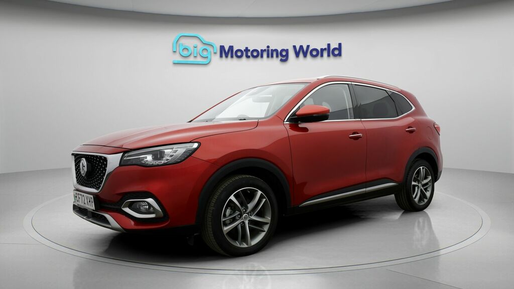 MG HS Exclusive Red #3