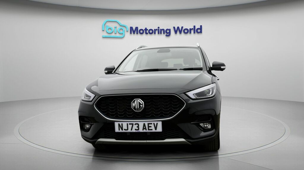 MG ZS Exclusive NJ73AEV Black #2