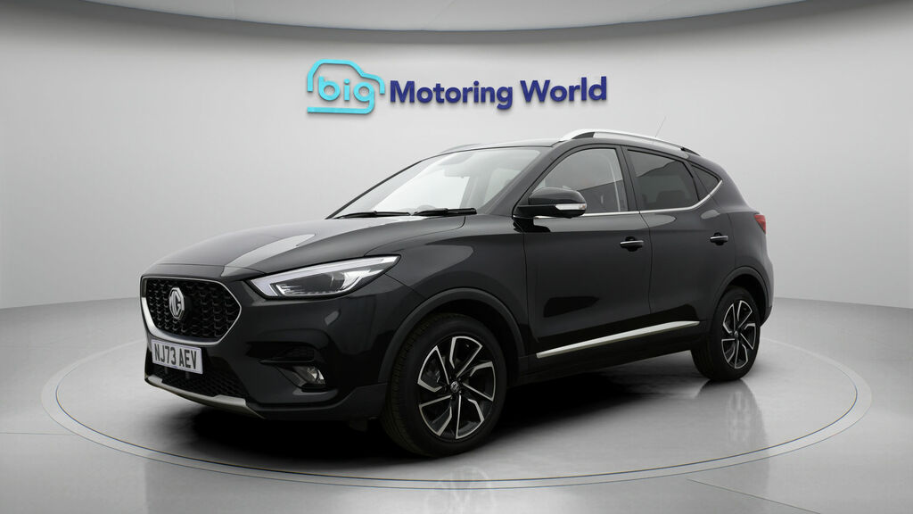 MG ZS Exclusive NJ73AEV Black #3