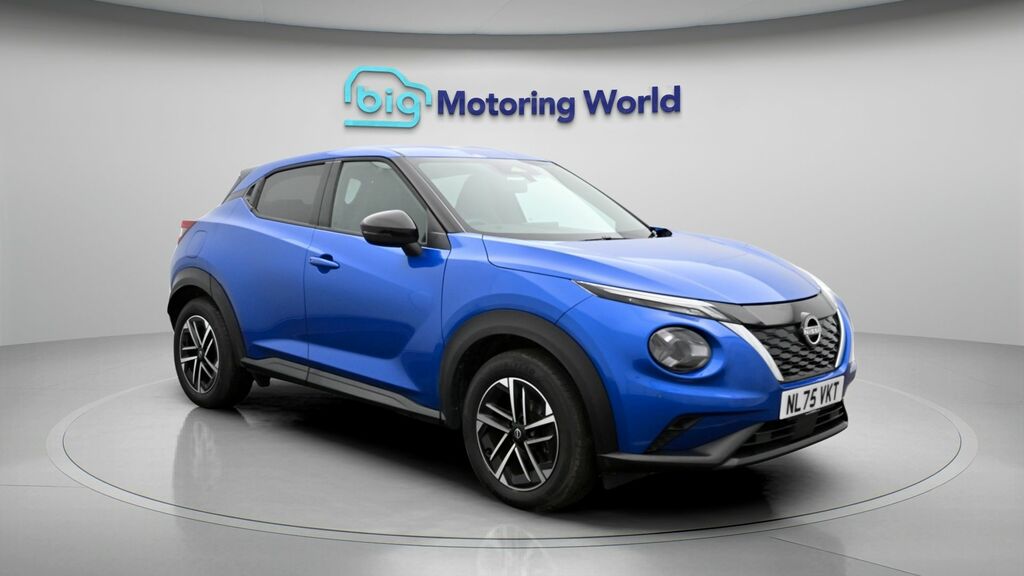 Nissan Juke N-connecta Blue
