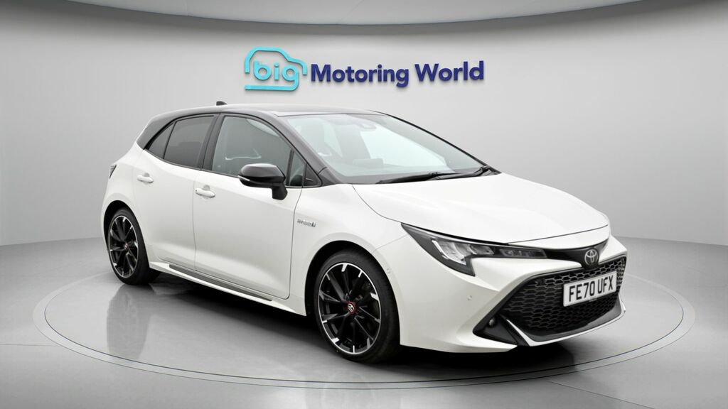 Toyota Corolla Gr Sport White