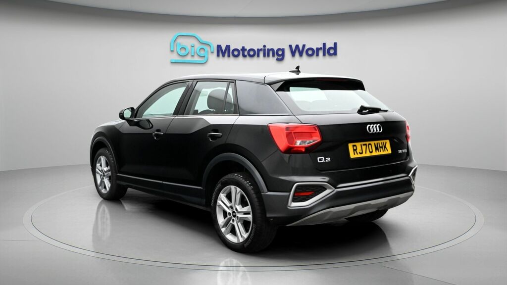 Audi Q2 Sport RJ70MHK Black #5