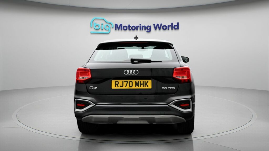 Audi Q2 Sport RJ70MHK Black #6